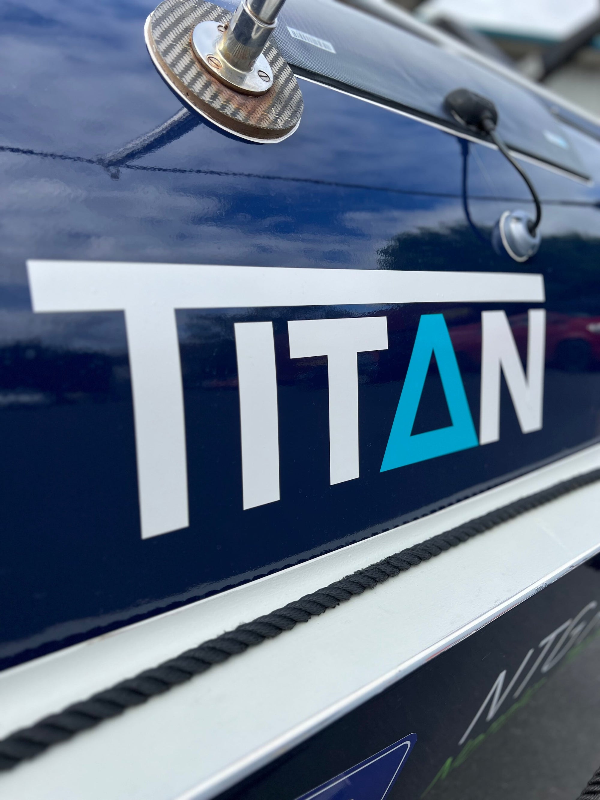 Ocean Rowing with Titan Lithium Batteries: Powering Through the Pacifc