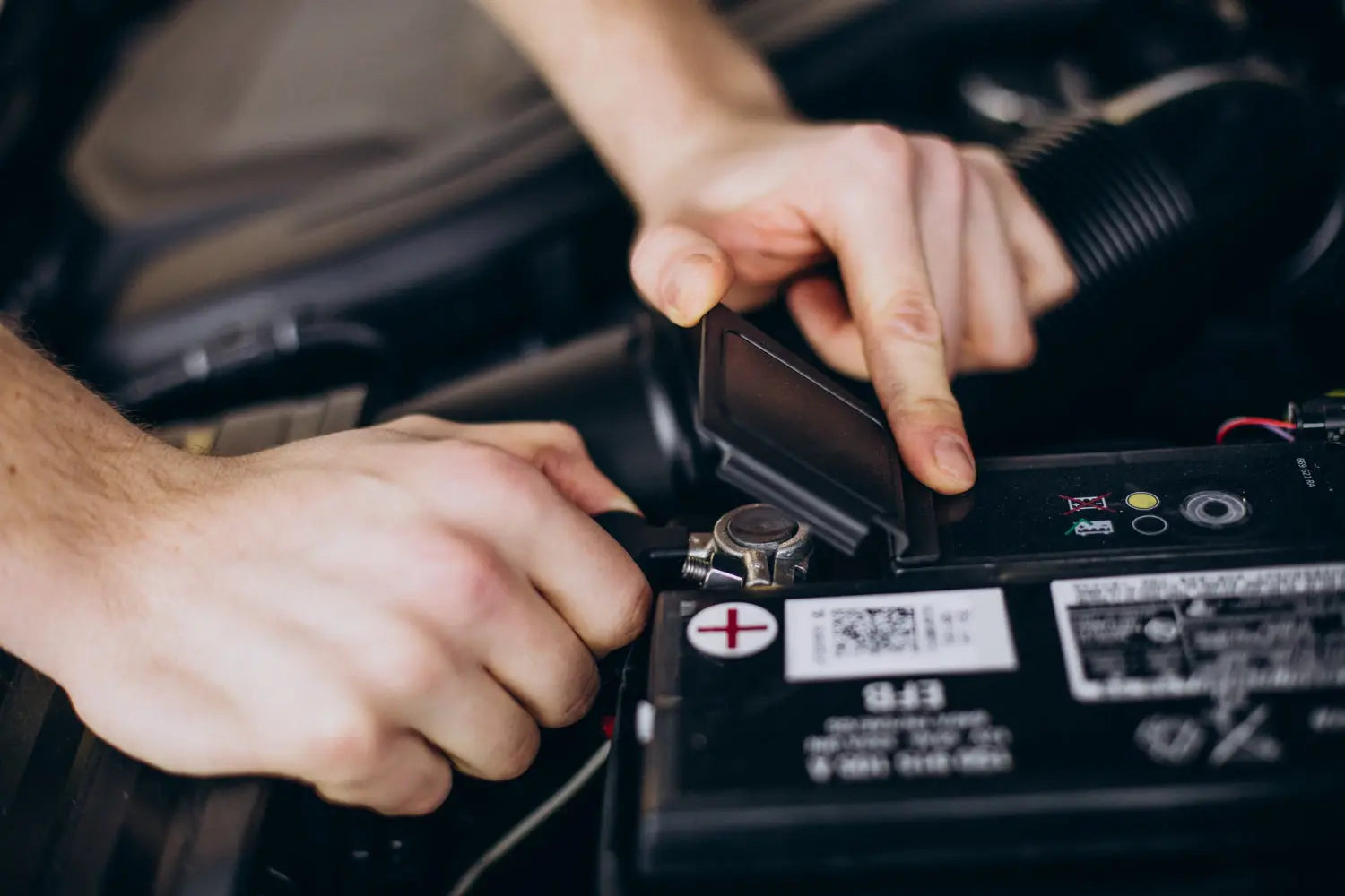 Lithium Batteries and Their Role in Sustainable Marine Travel - TITAN Lithium