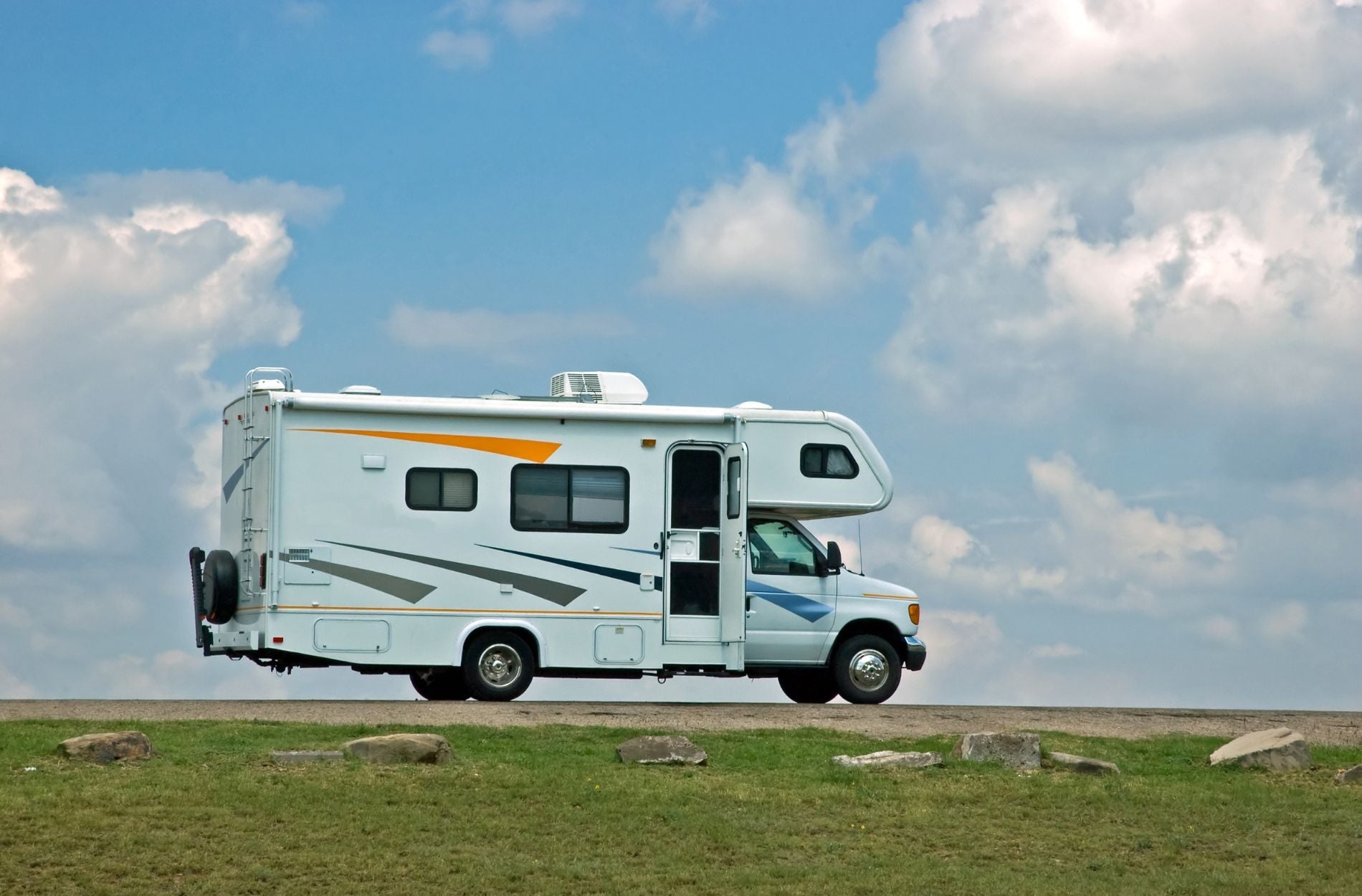 Fixing Power Supply Issues in Motorhome Lithium Batteries