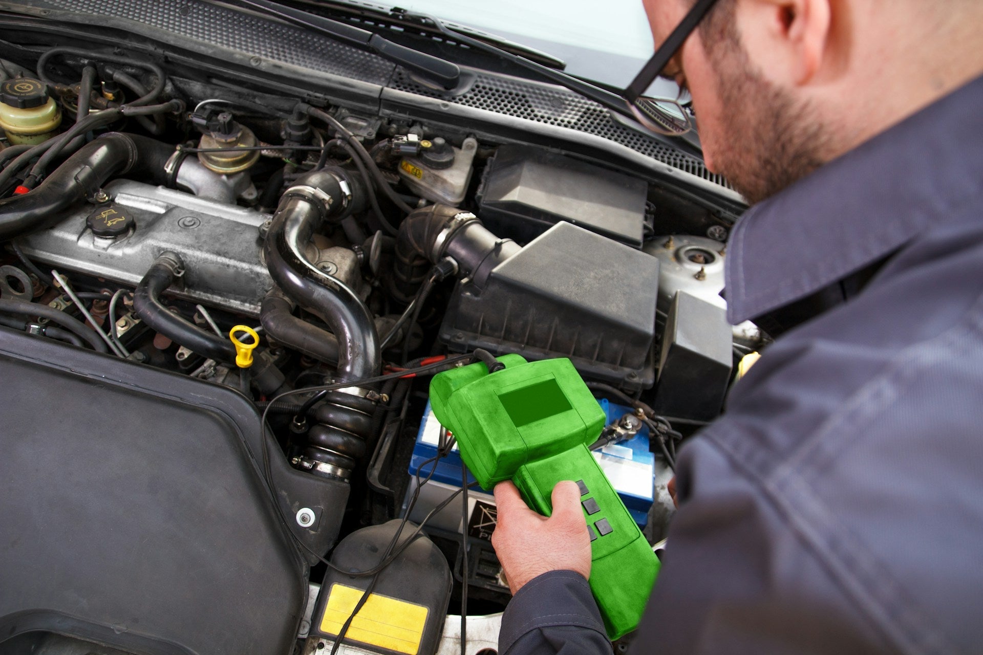 How to Safely Dispose of Old Lithium Batteries