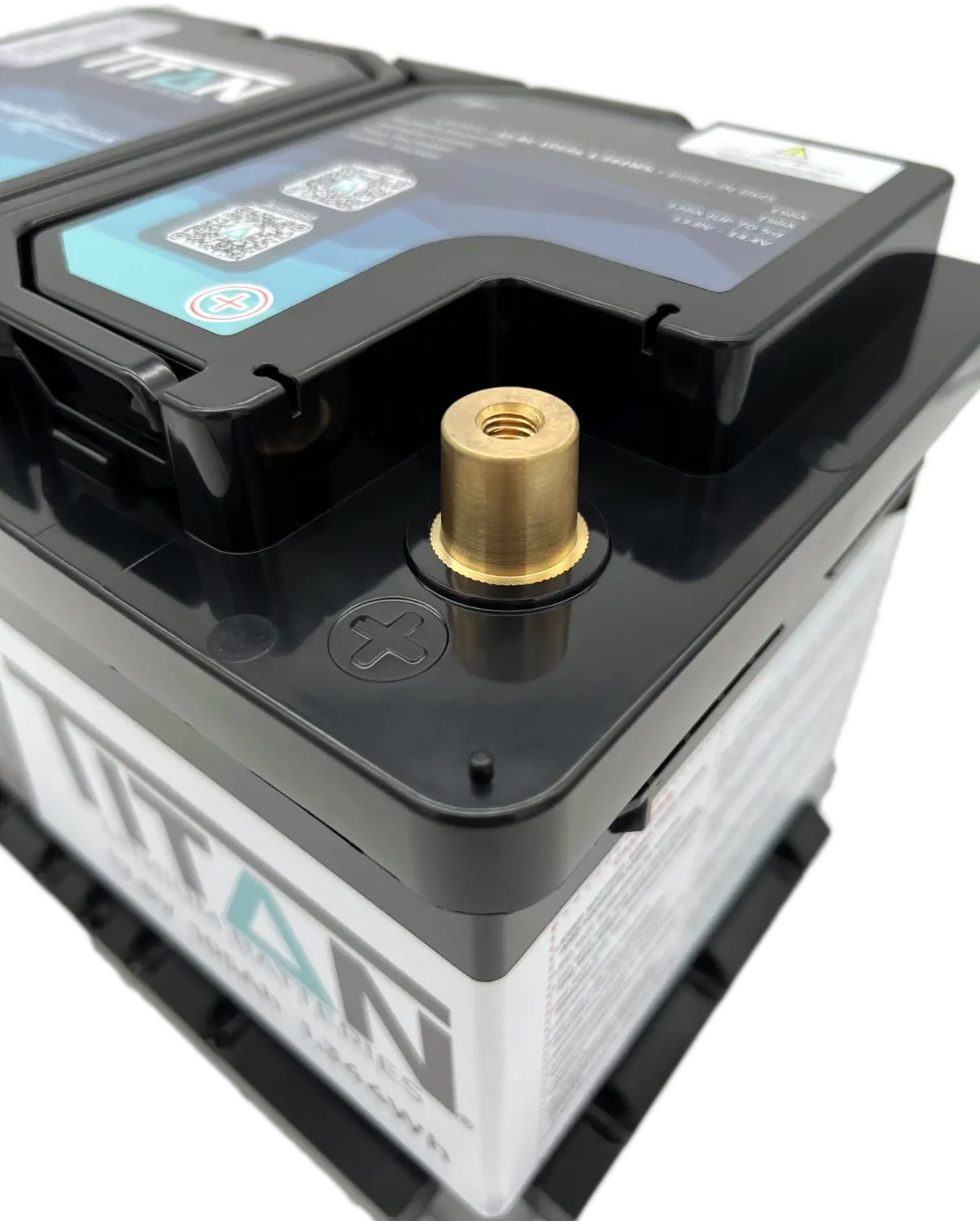 TITAN 12V 105Ah lithium leisure battery, DIN Type 096, ex-customer return
